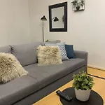 Διαμέρισμα 2br Cityapartment Sy2 ,free Parking On Street Όουλου