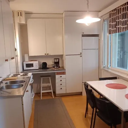 2br Cityapartment Sy2 ,free Parking On Street Apartment Oulu