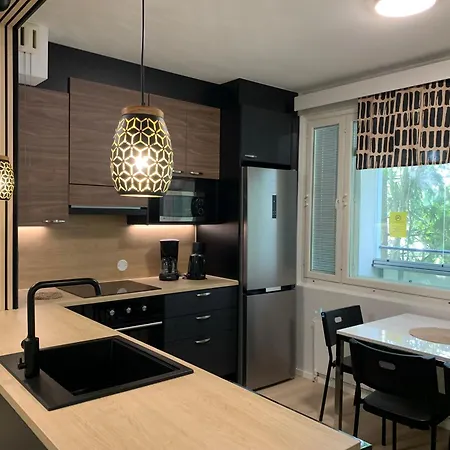 2br Cityapartment Sy2 ,free Parking On Street